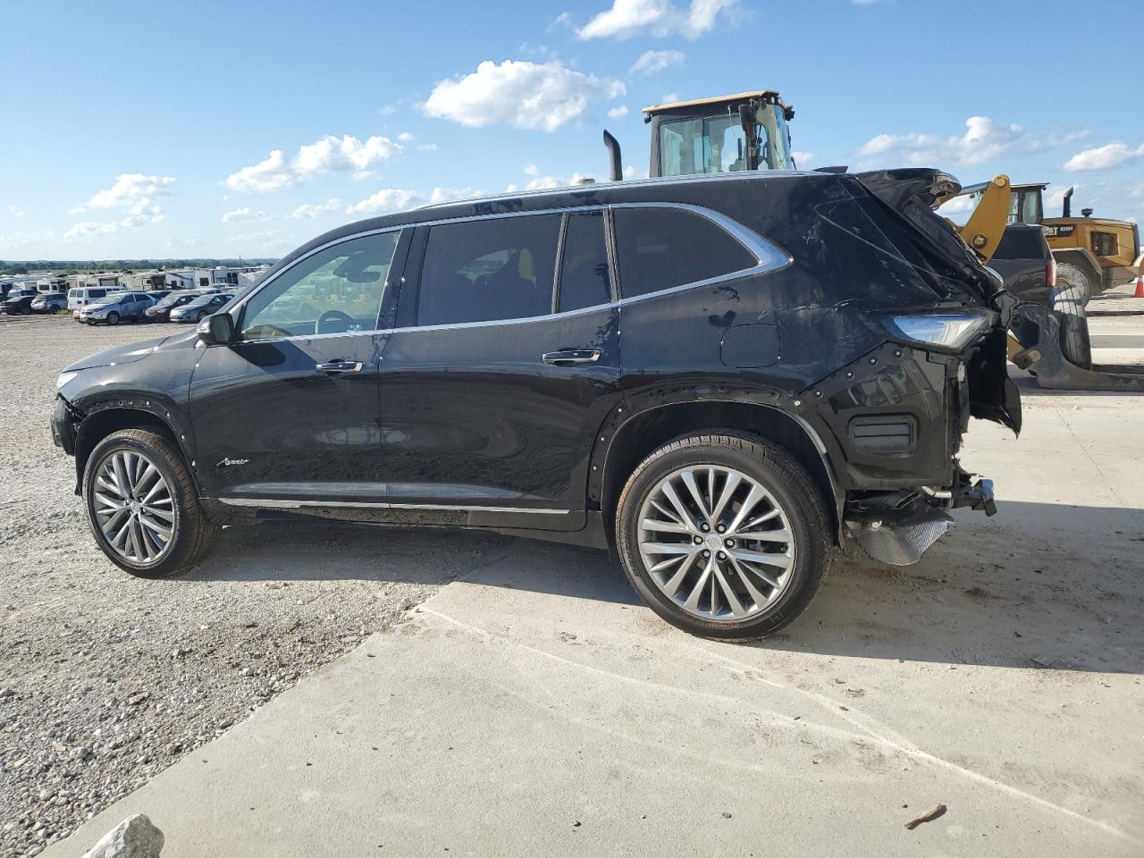 BUICK ENCLAVE AVENIR