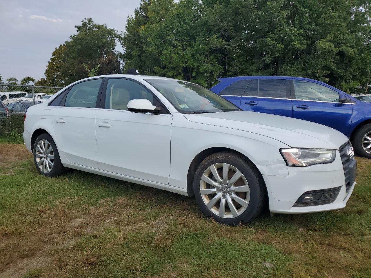 AUDI A4 PREMIUM