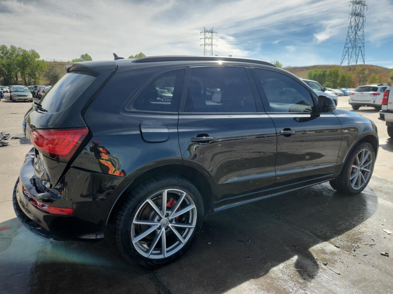 AUDI Q5 PREMIUM PLUS