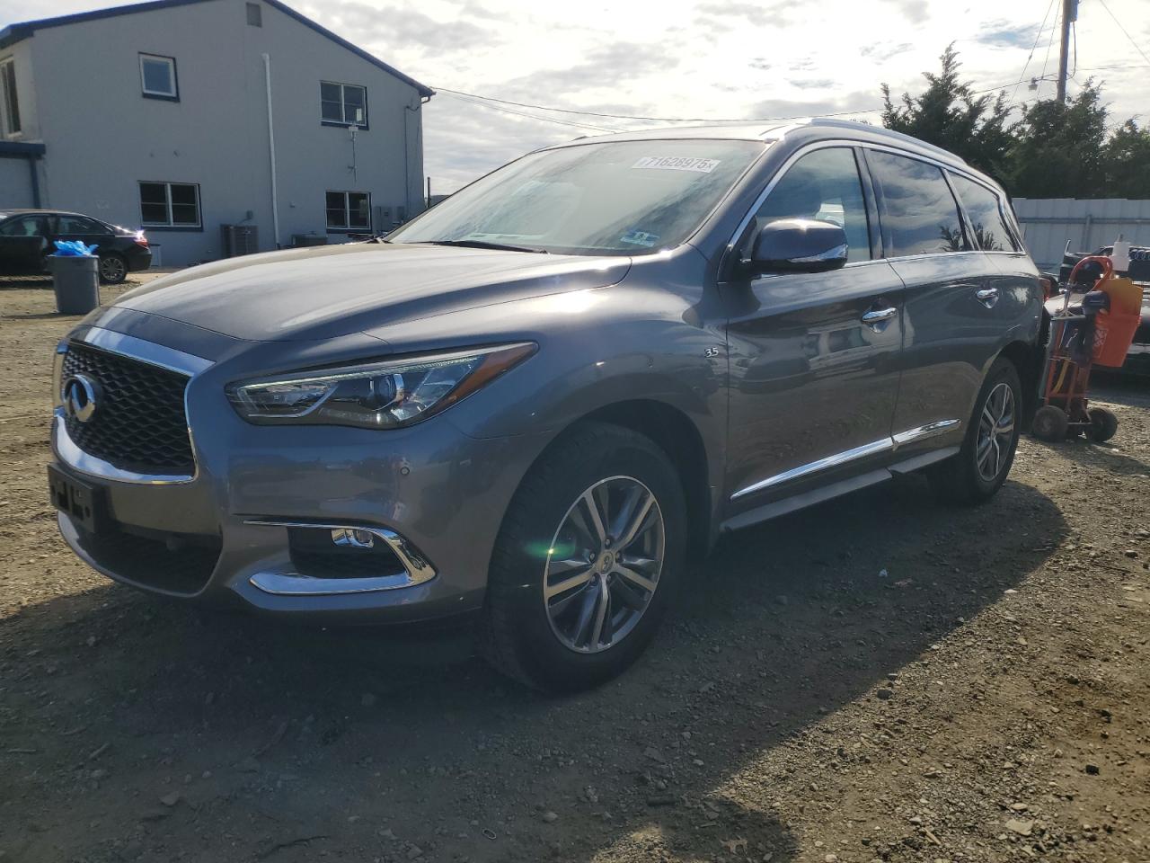  Salvage INFINITI Qx