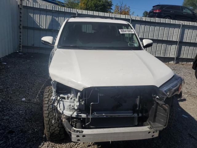 2024 TOYOTA 4RUNNER SR5/SR5 PREMIUM JTENU5JR5R6247993