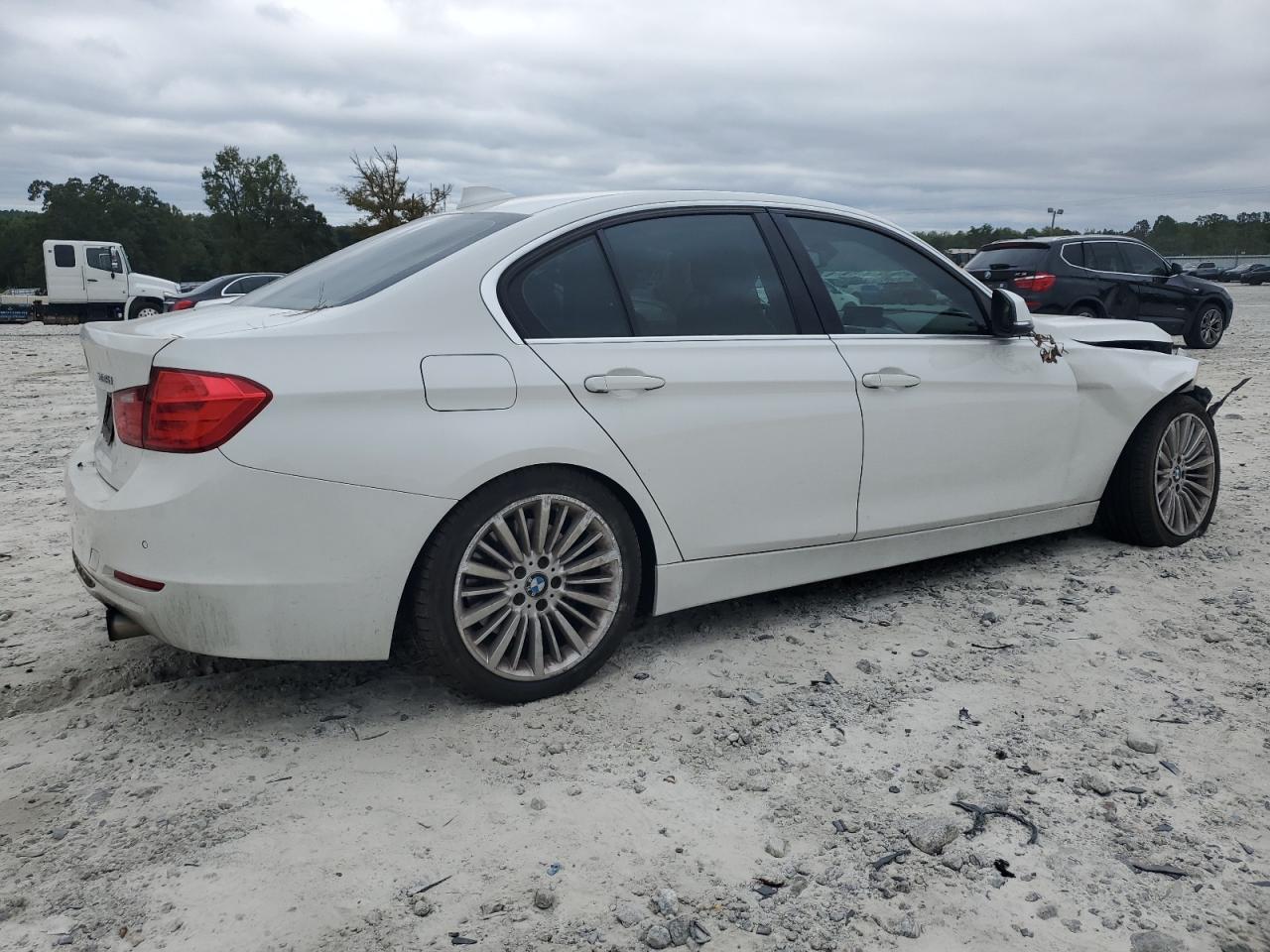 BMW 3 SERIES I