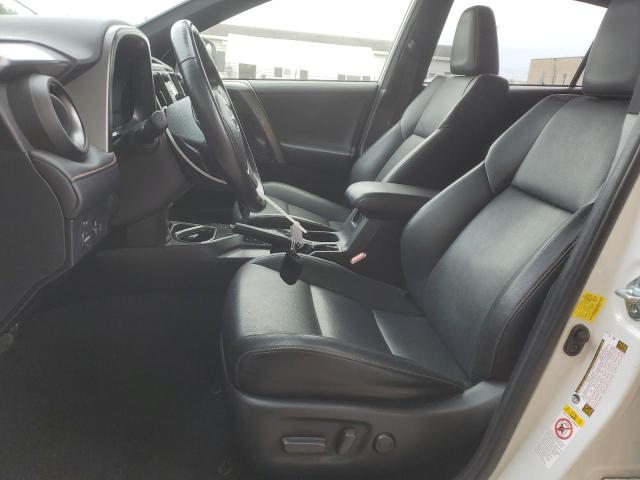 2016 TOYOTA RAV4 SE - JTMNFREV8GJ066622