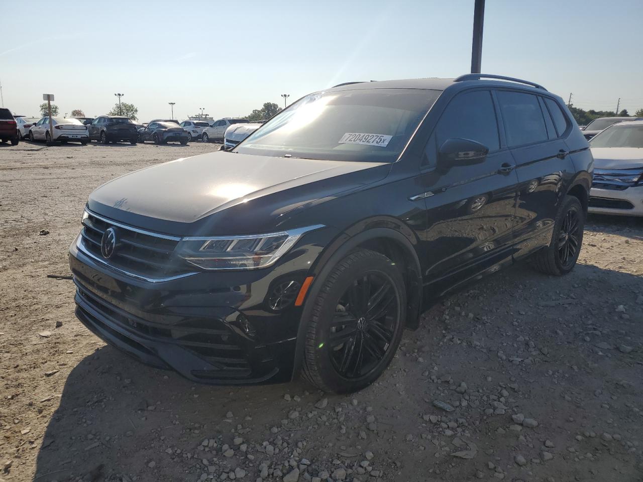 VOLKSWAGEN TIGUAN SE R-LINE BLACK