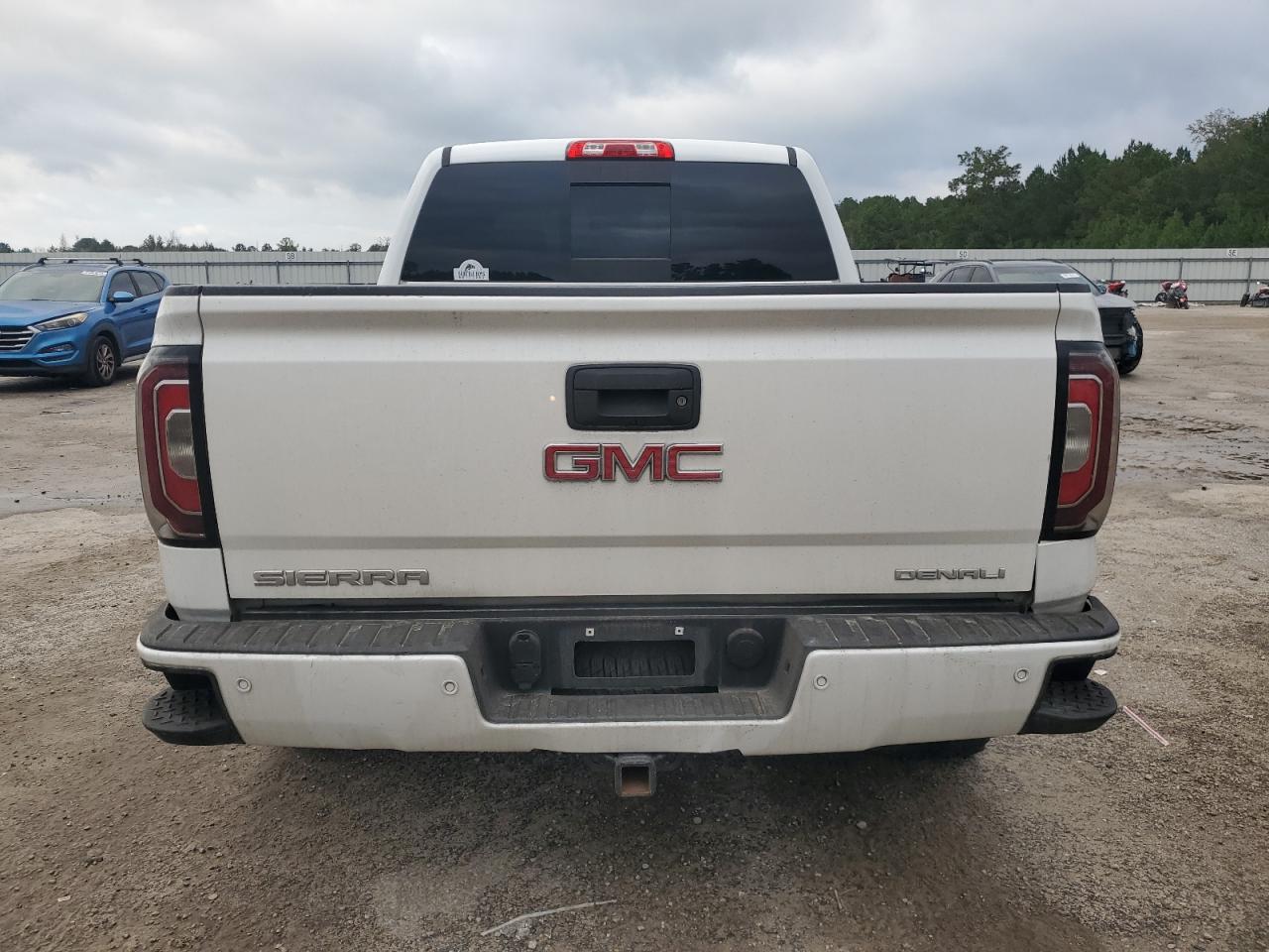 GMC SIERRA K1500 DENALI