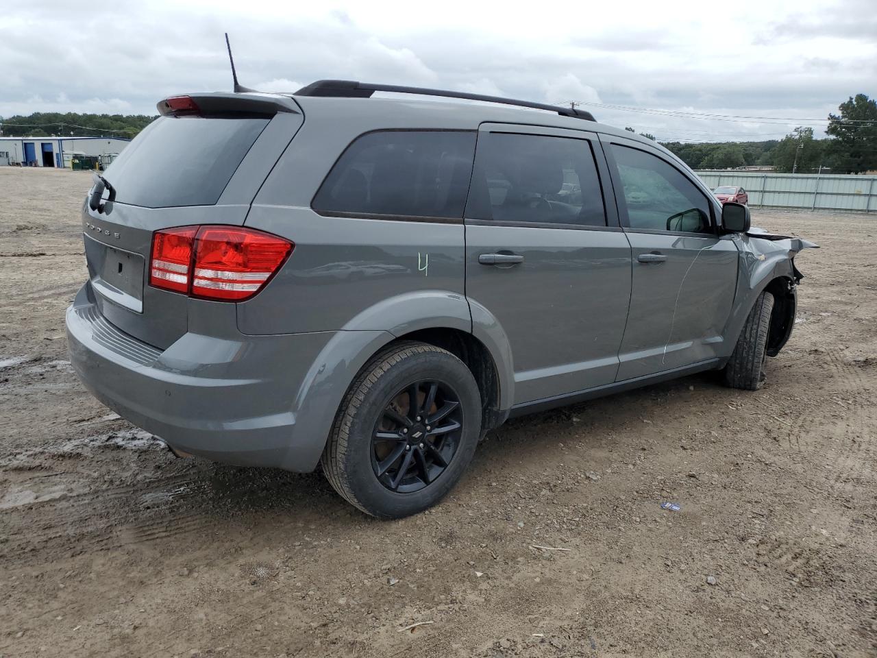 DODGE JOURNEY SE