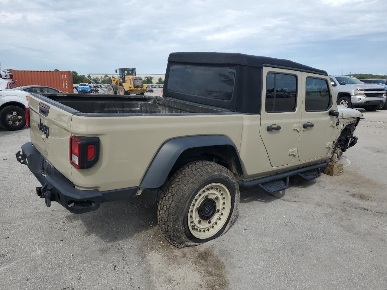JEEP GLADIATOR SPORT