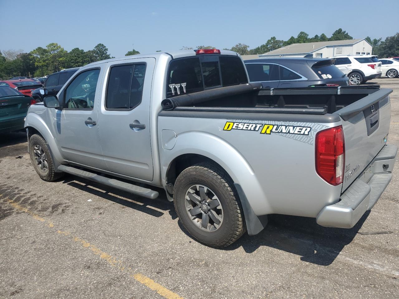 NISSAN FRONTIER S