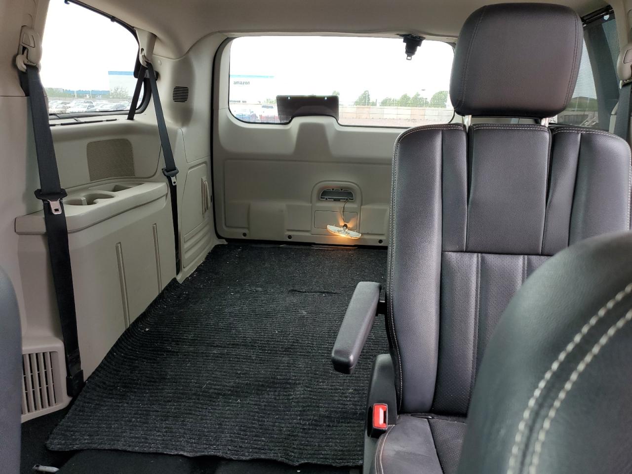 CHRYSLER TOWN & COUNTRY TOURING L