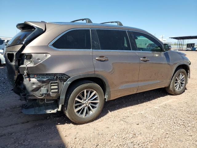 2018 TOYOTA HIGHLANDER 5TDKZRFH9JS245345