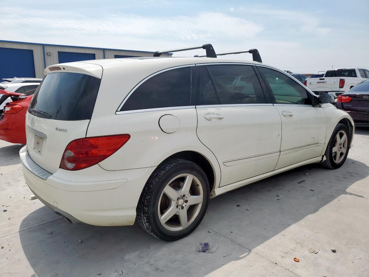 MERCEDES-BENZ R-CLASS 350 4MATIC