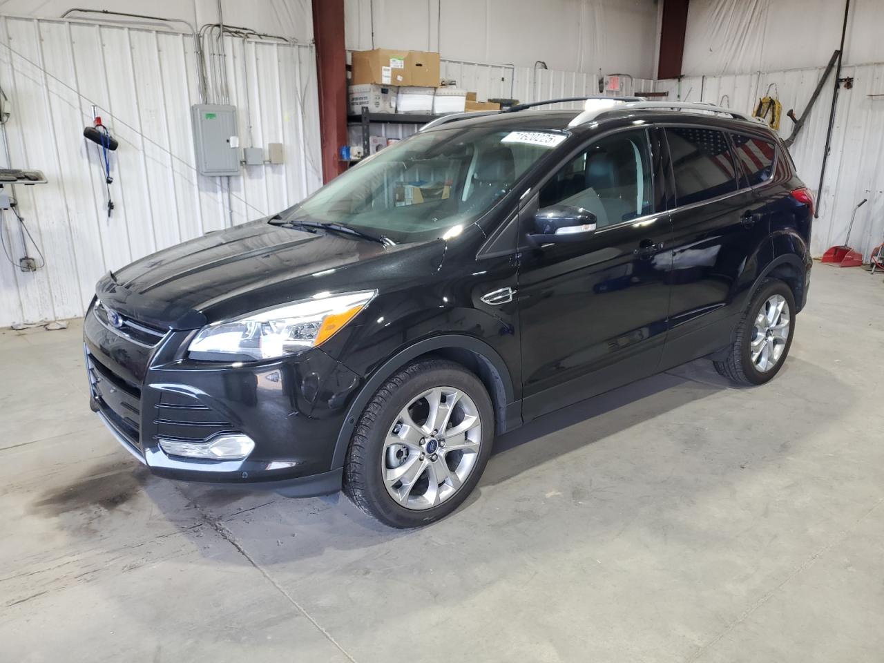 FORD ESCAPE TITANIUM