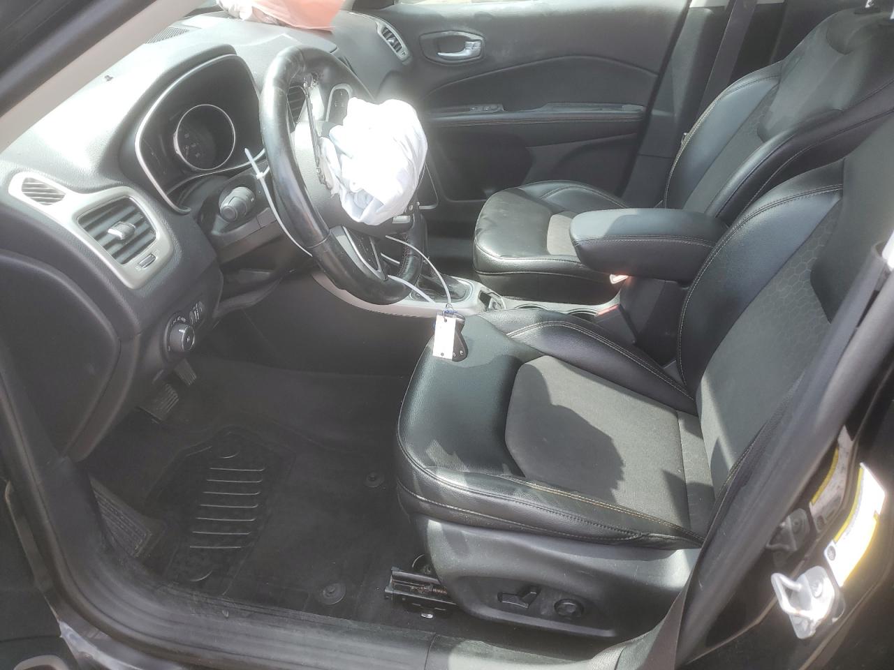 JEEP COMPASS LATITUDE