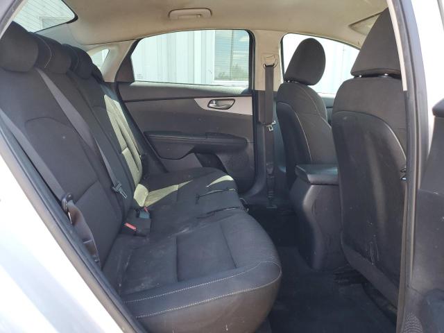 2021 KIA FORTE FE 3KPF24ADXME311543