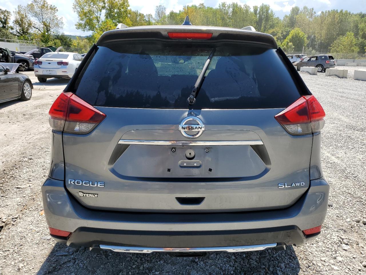 NISSAN ROGUE SV