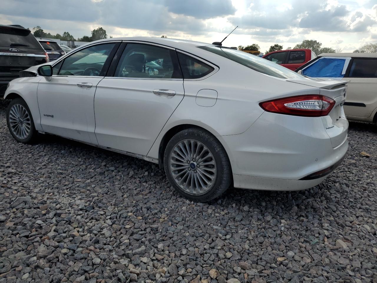FORD FUSION TITANIUM HEV