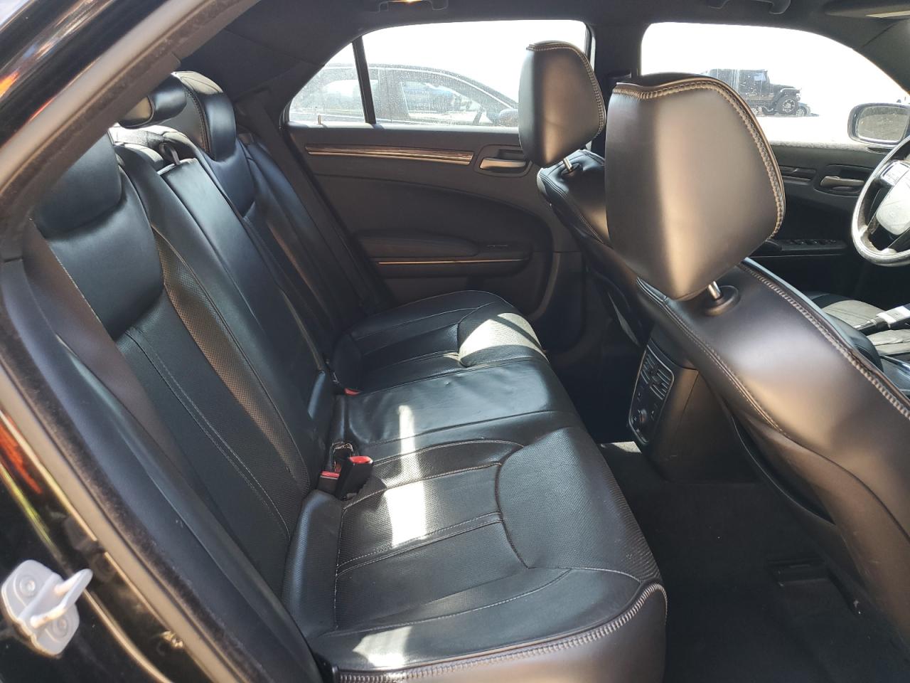 CHRYSLER 300C VARVATOS