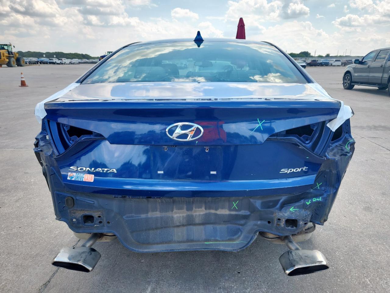 HYUNDAI SONATA SPORT