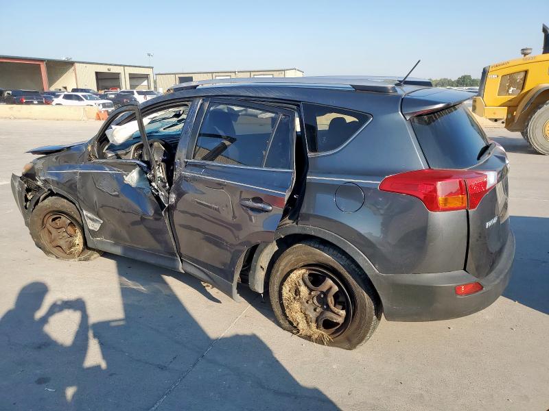 2015 TOYOTA RAV4 LE JTMZFREV4FD043630