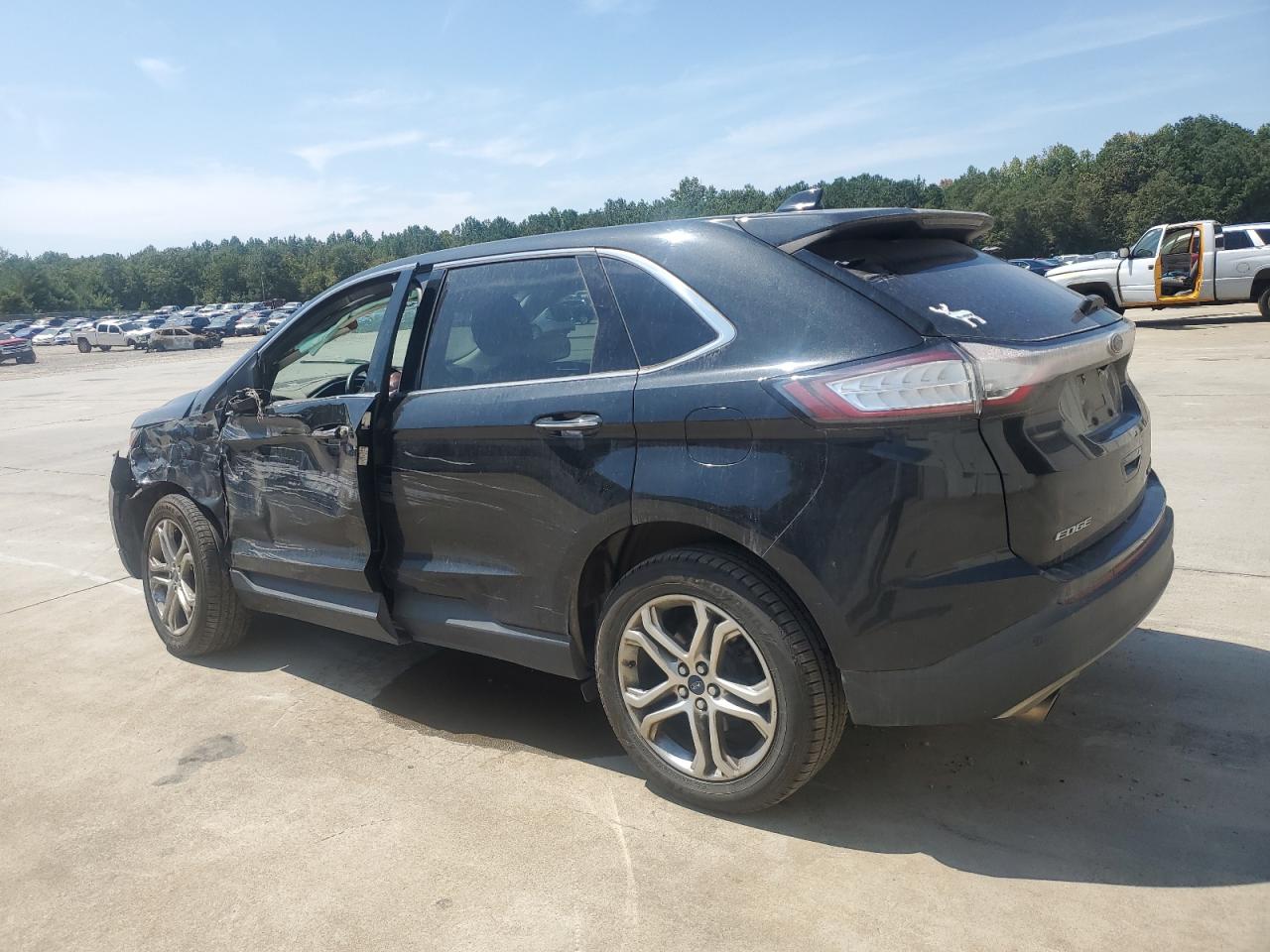 FORD EDGE TITANIUM