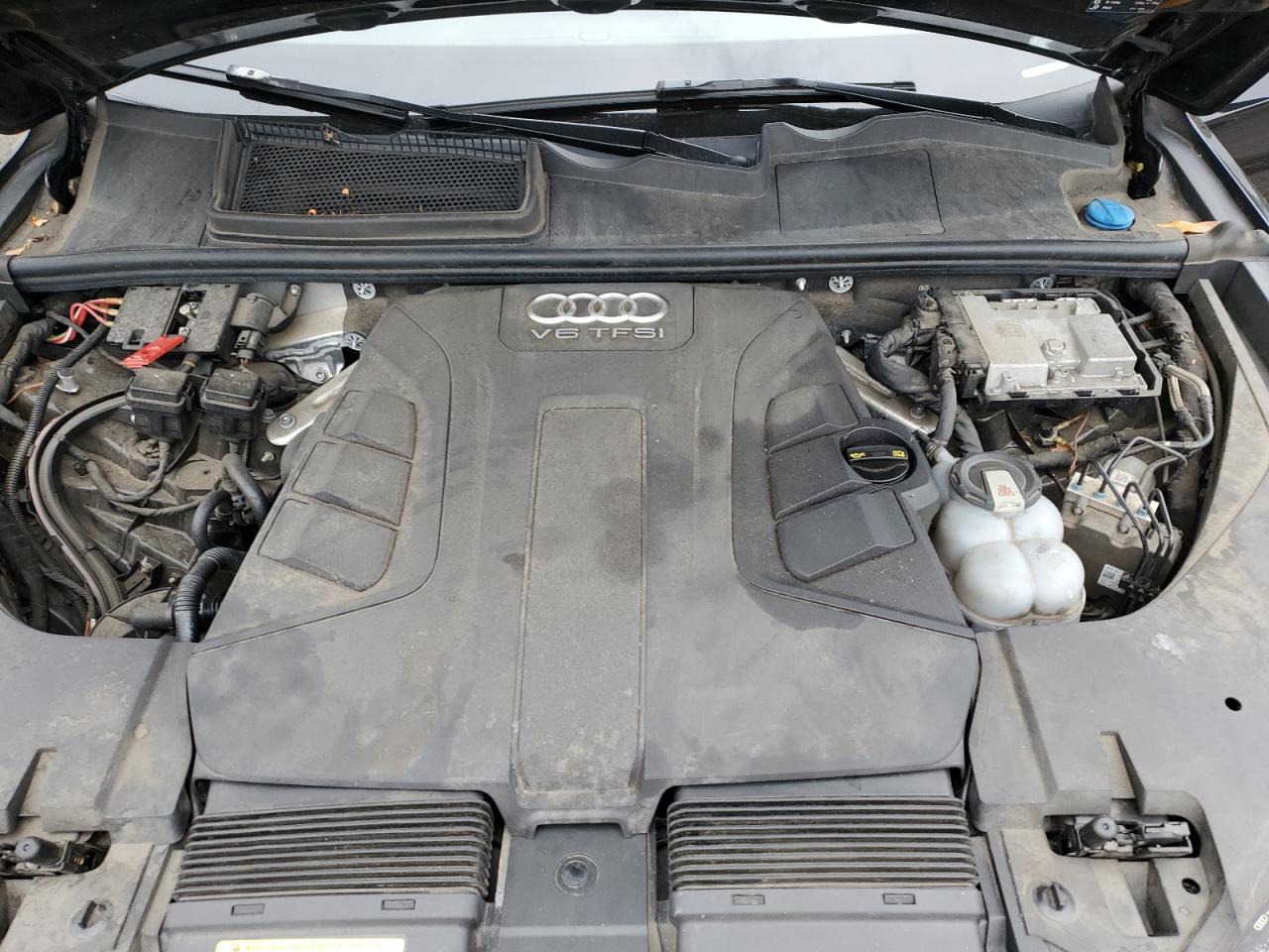 AUDI Q7 PREMIUM PLUS