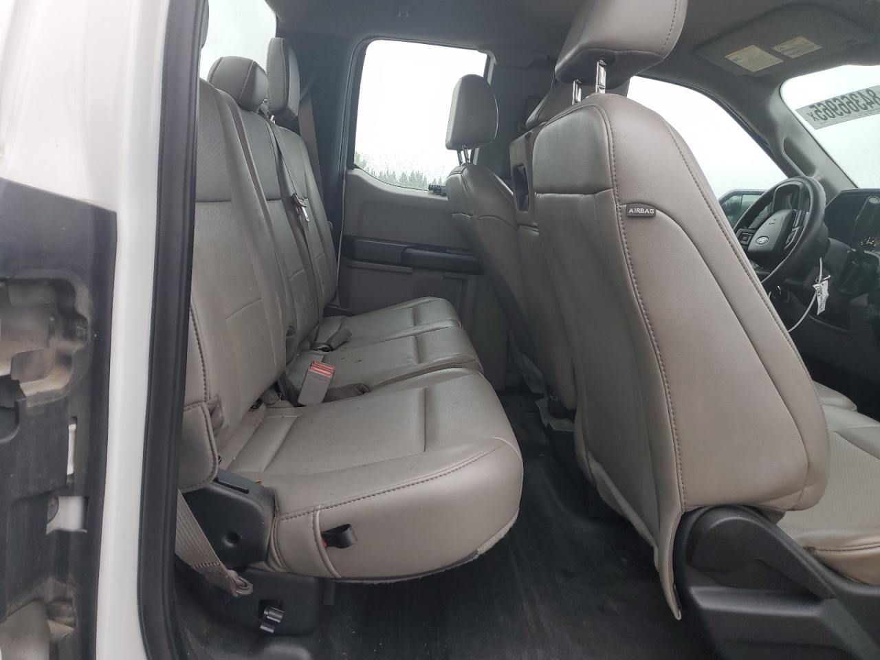 FORD F-150 SUPER CAB