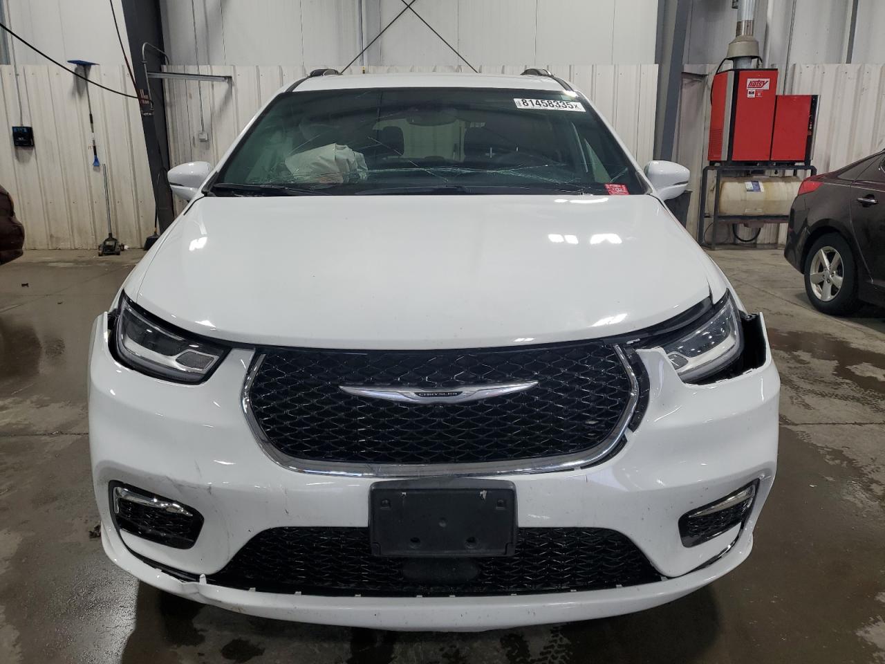 CHRYSLER PACIFICA TOURING