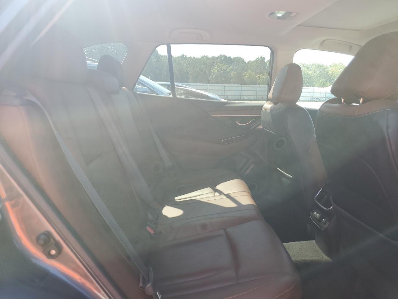 SUBARU OUTBACK TOURING LDL