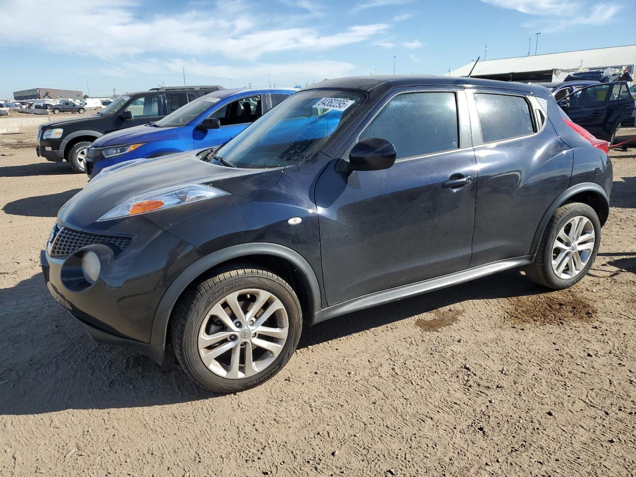 NISSAN JUKE S