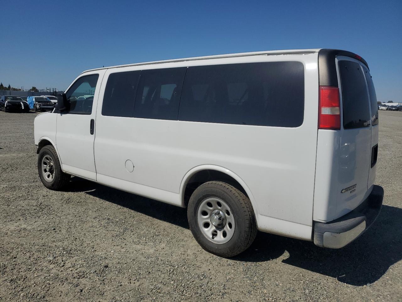 CHEVROLET EXPRESS LT