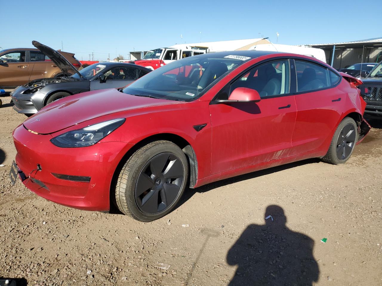 TESLA MODEL 3