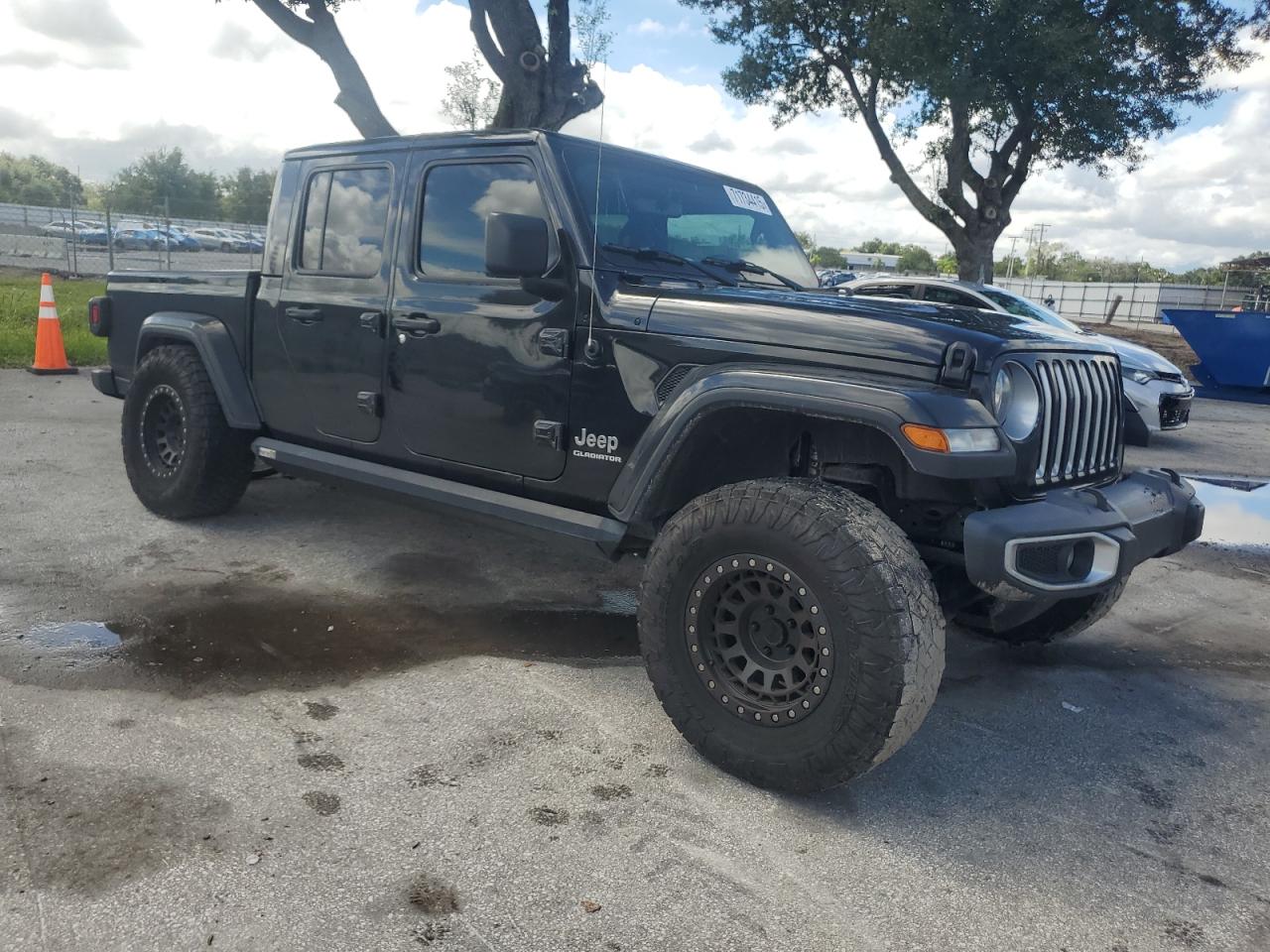 JEEP GLADIATOR OVERLAND