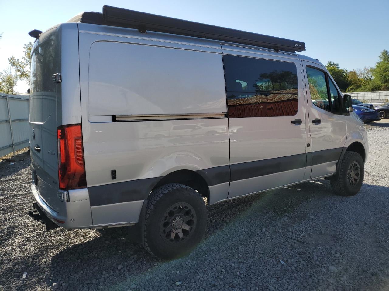MERCEDES-BENZ SPRINTER 2500/3500