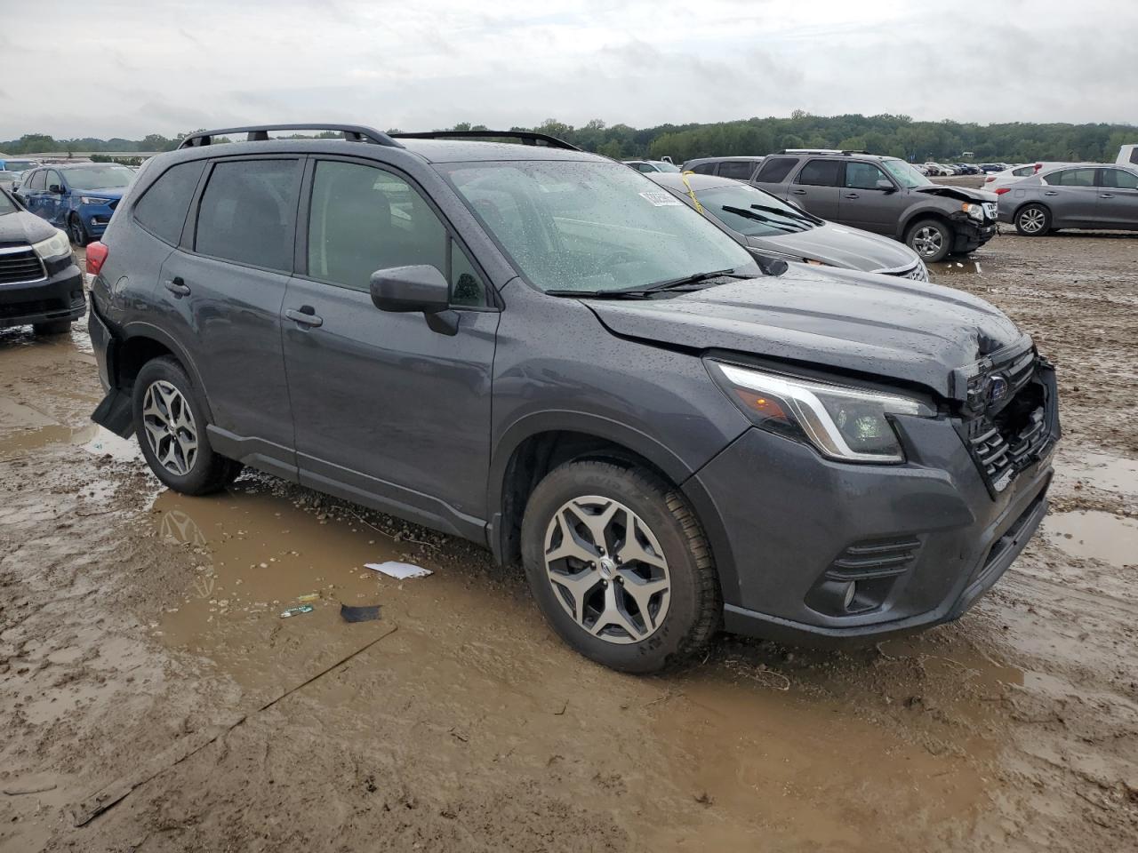 SUBARU FORESTER PREMIUM