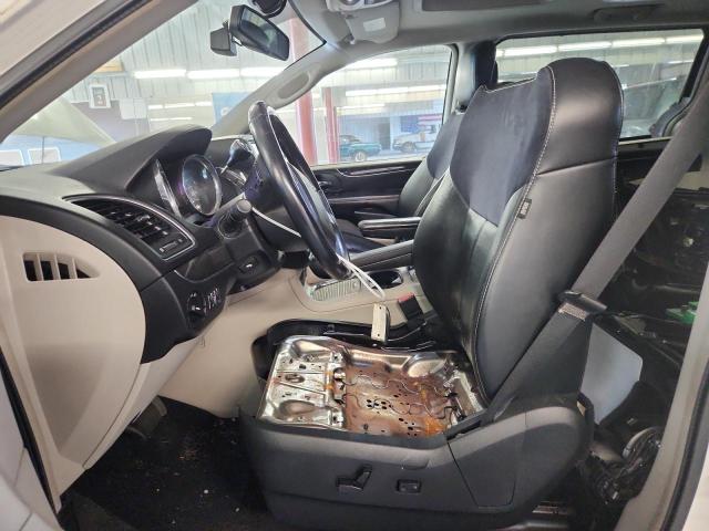 2012 CHRYSLER TOWN & COU - 2C4RC1GG3CR423799