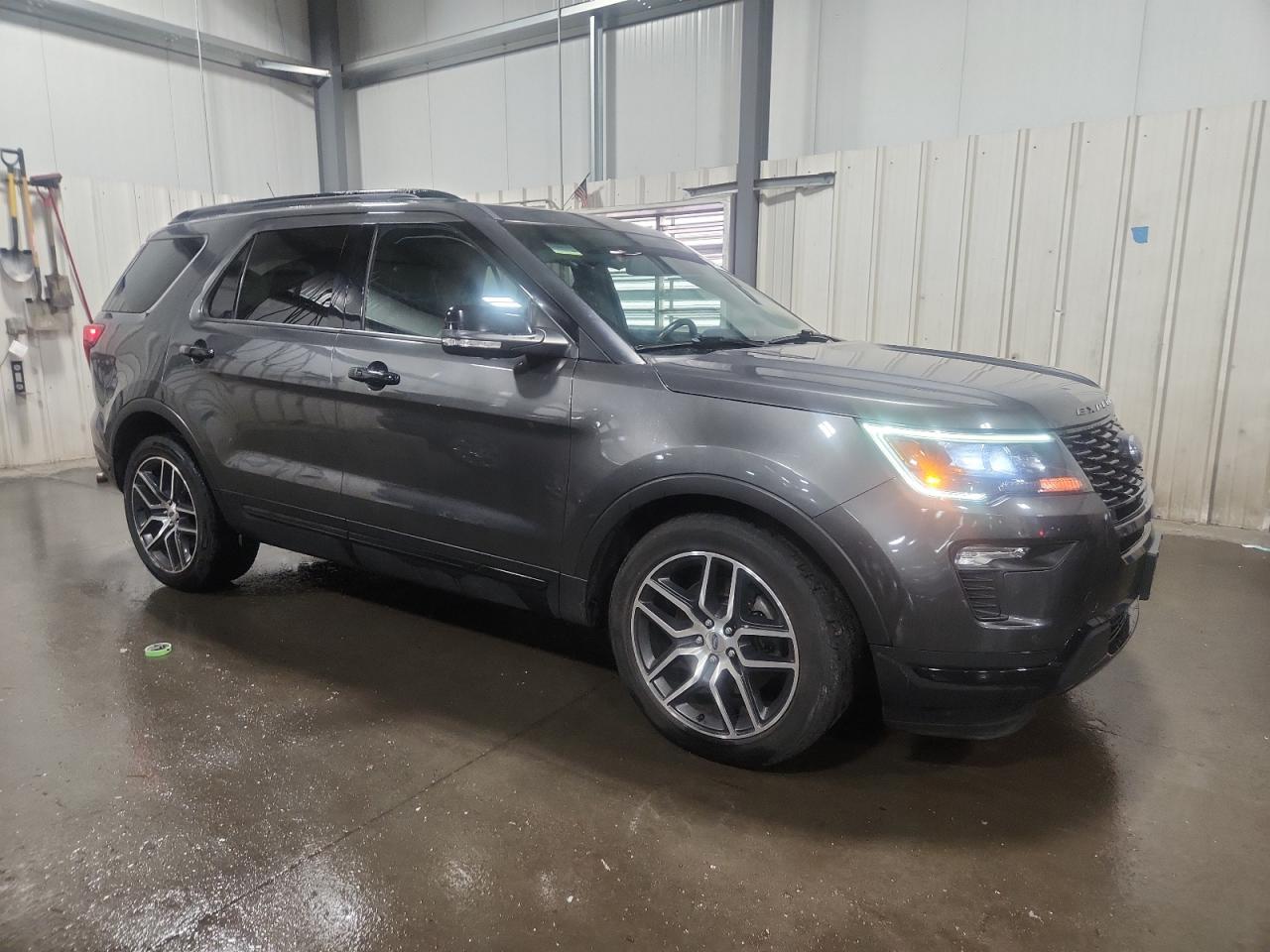 FORD EXPLORER SPORT