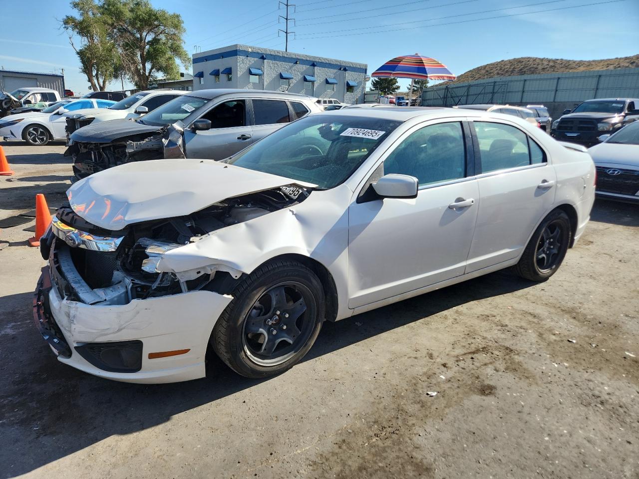 FORD FUSION SE
