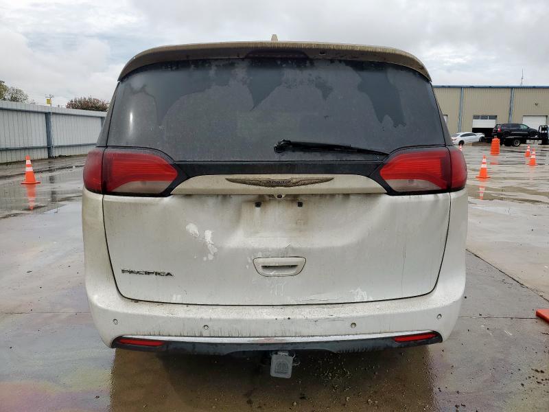 2017 CHRYSLER PACIFICA TOURING L 2C4RC1BG8HR535657