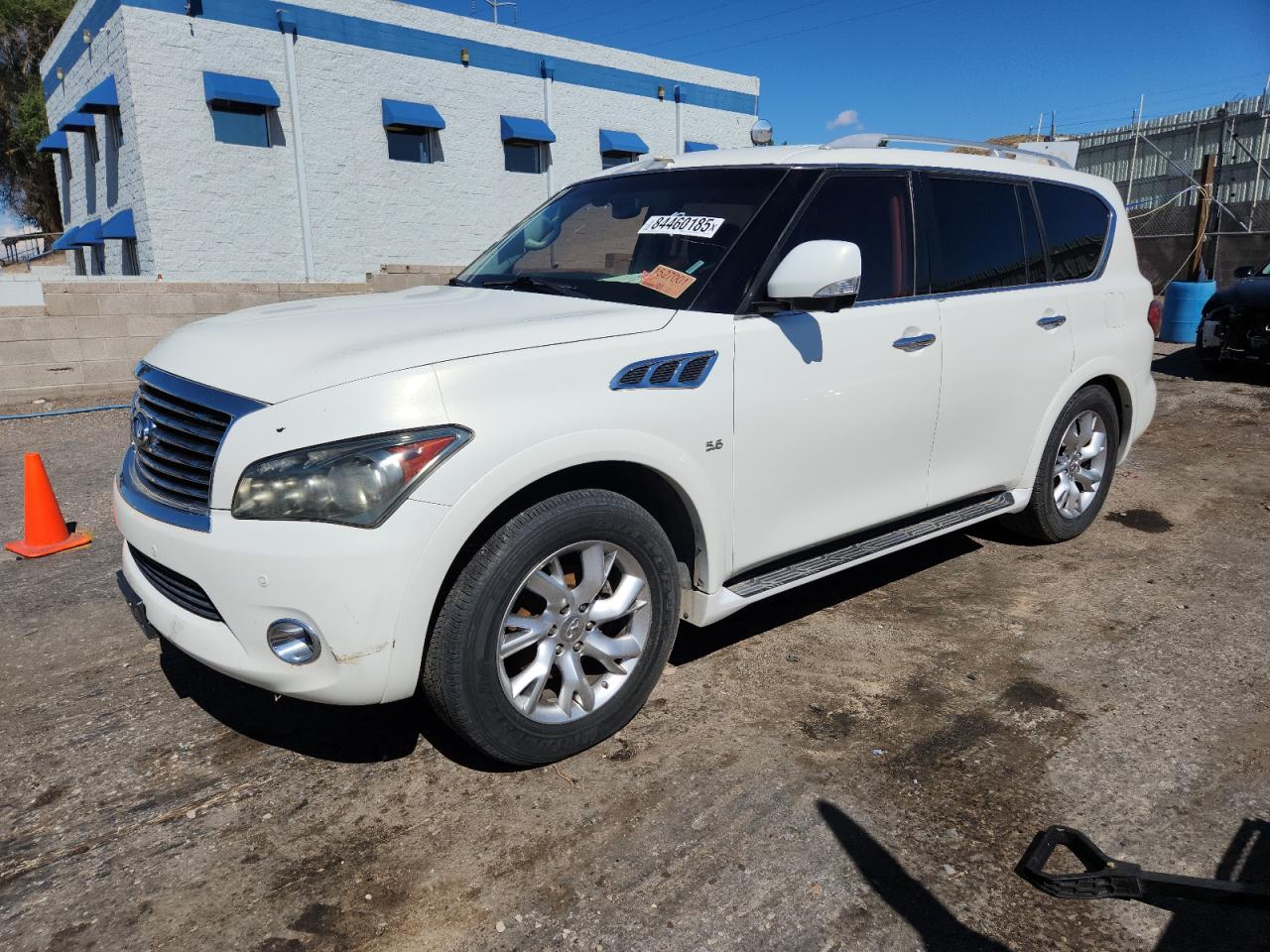 INFINITI QX80