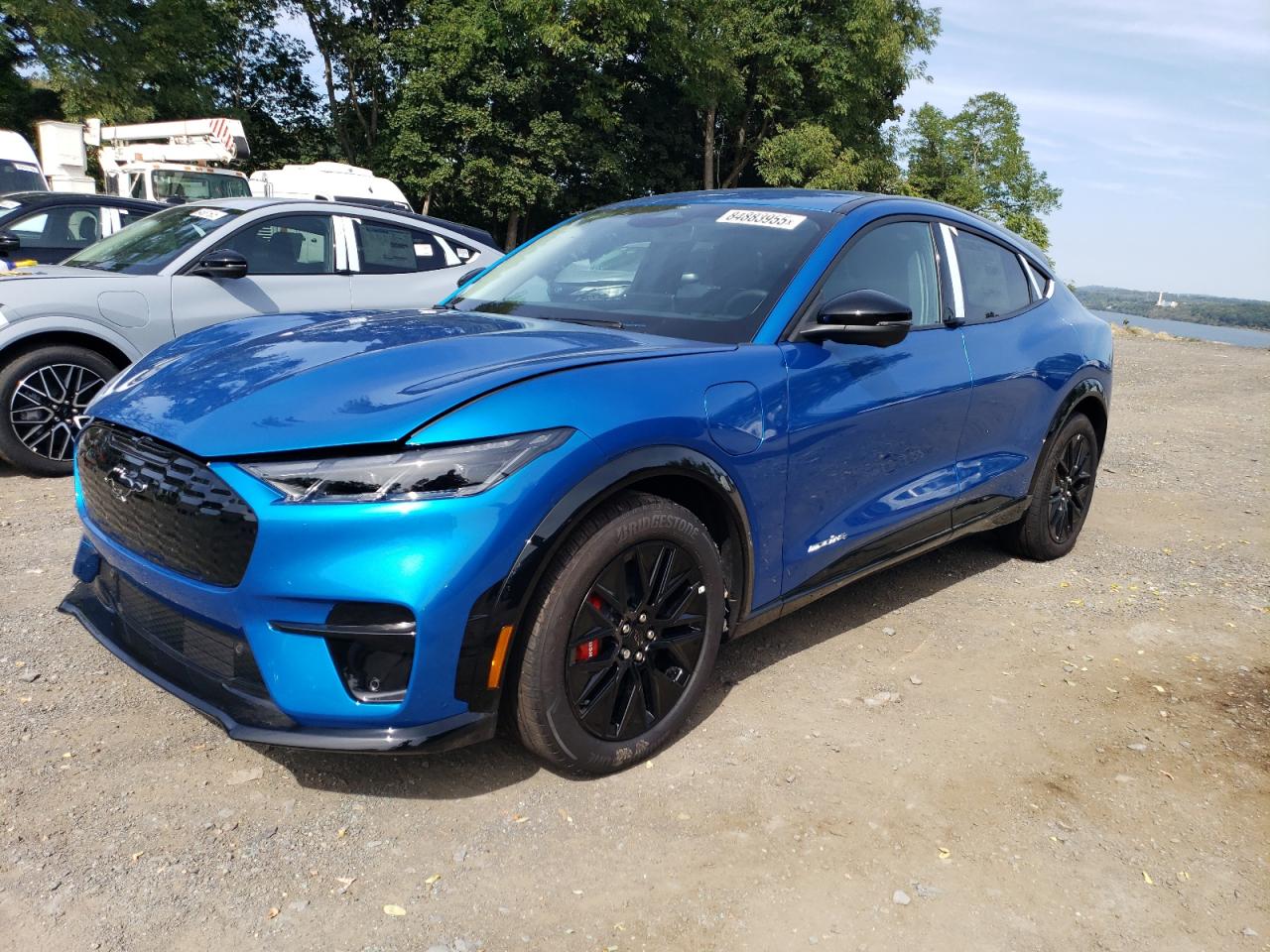 FORD MUSTANG PREMIUM