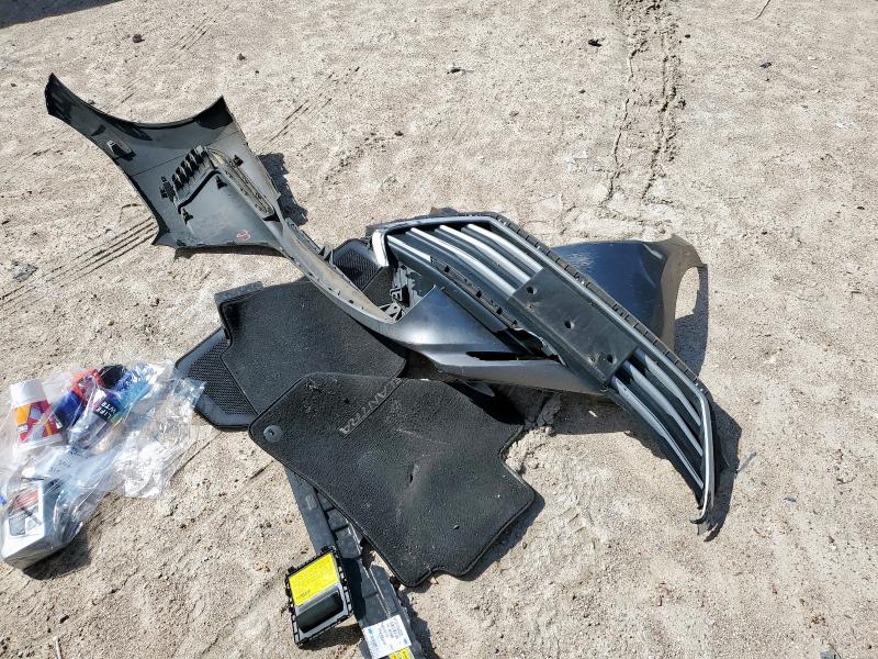 2018 HYUNDAI ELANTRA SE - 5NPD74LF7JH309912