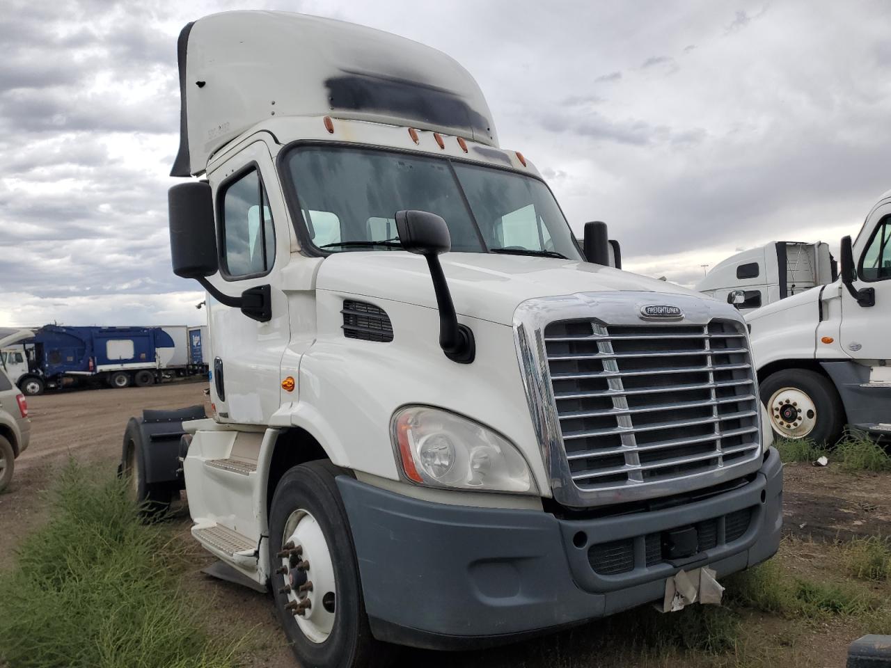Lot #3246184088 2016 FREIGHTLINER CASCADIA 1