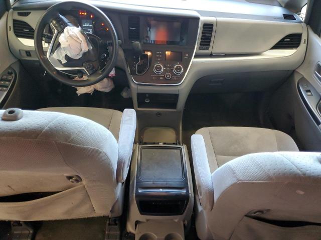 2017 TOYOTA SIENNA LE #3292704594
