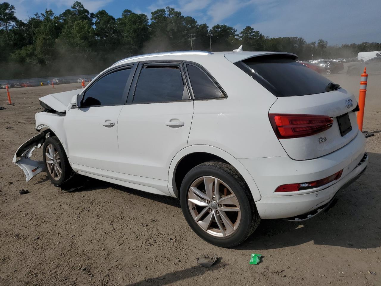 AUDI Q3 PREMIUM