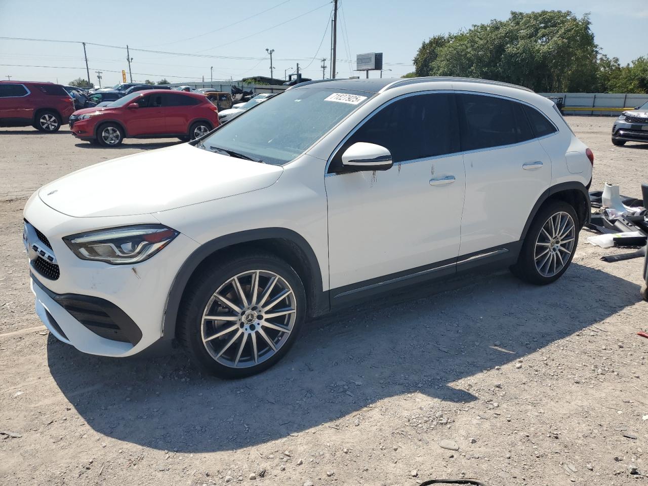 MERCEDES-BENZ GLA-CLASS 250