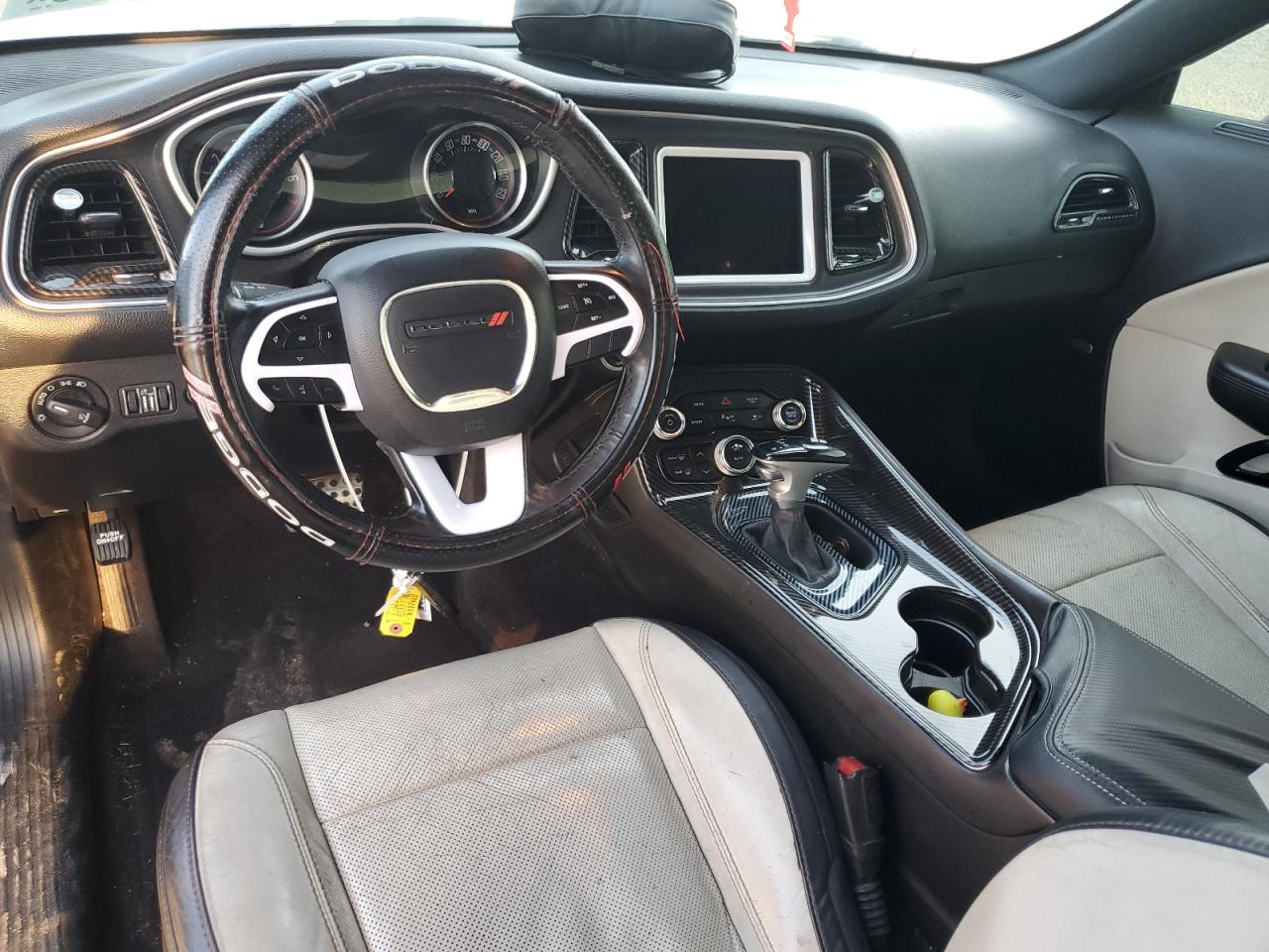 DODGE CHALLENGER SXT