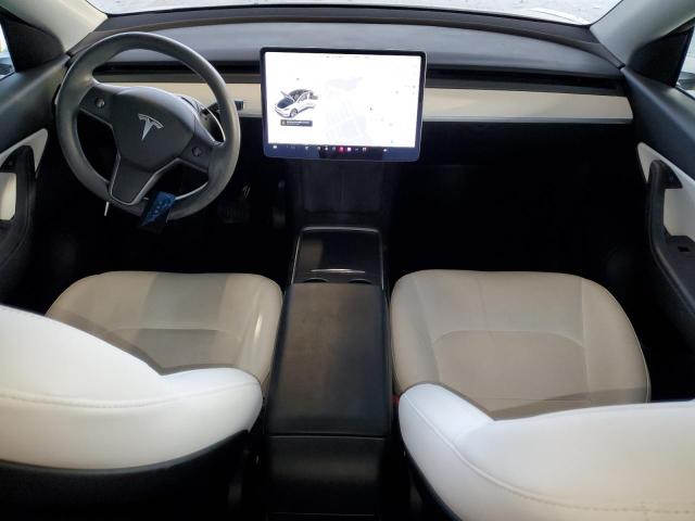 2022 TESLA MODEL Y 7SAYGDEE7NF355141