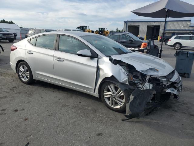 2019 HYUNDAI ELANTRA SE 5NPD84LF6KH453207