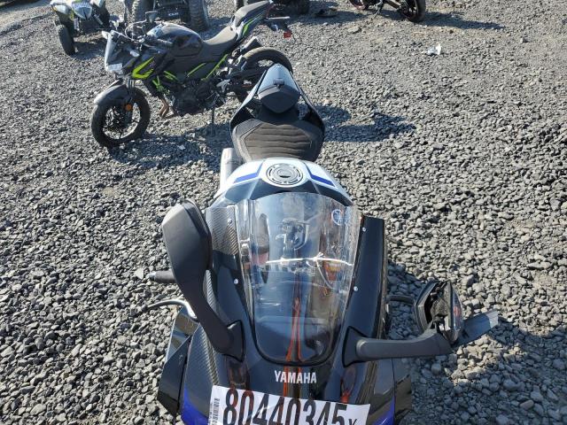 2025 YAMAHA YZF1000 D JYARNA8E2SA000301
