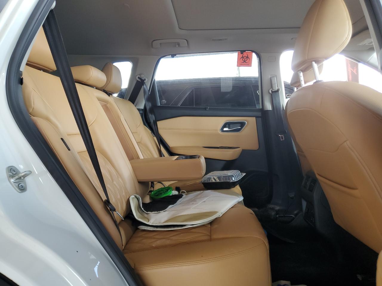 NISSAN ROGUE PLATINUM